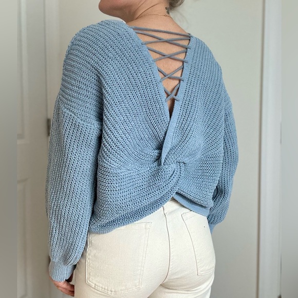 Knot Back with Lace Up Design Pullover Sweater - Picture 5 of 10